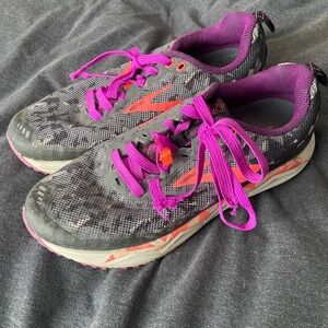 Brooks Women's Caldera 3